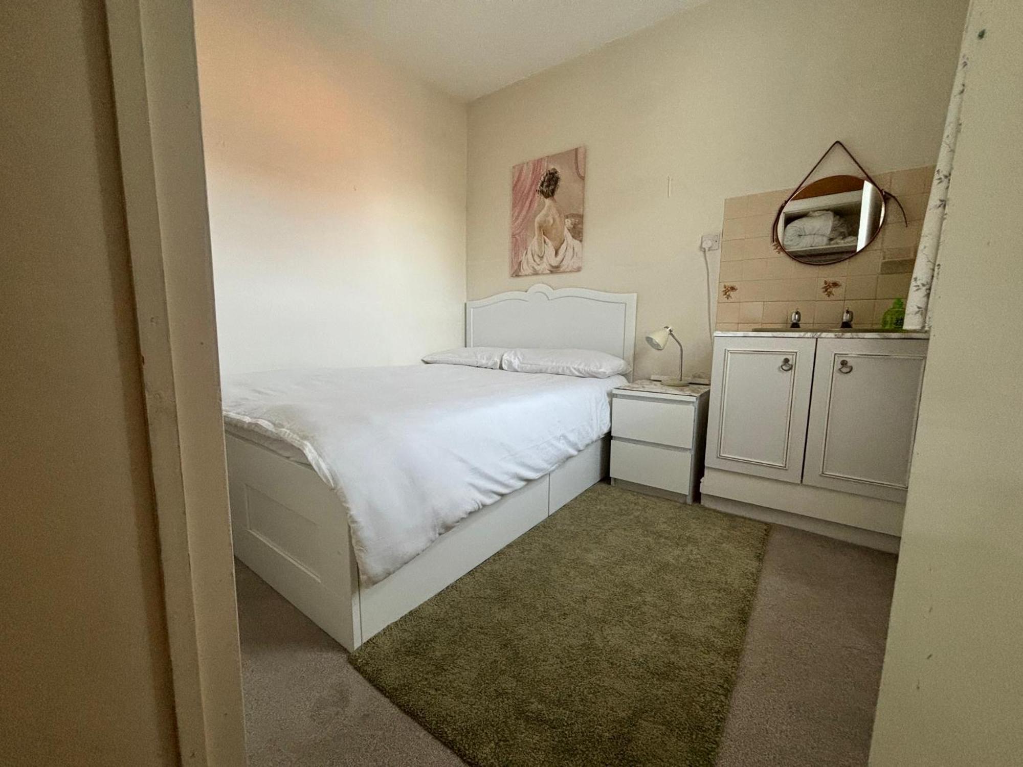 Winton House Home Stay บอร์นมัธ ภายนอก รูปภาพ